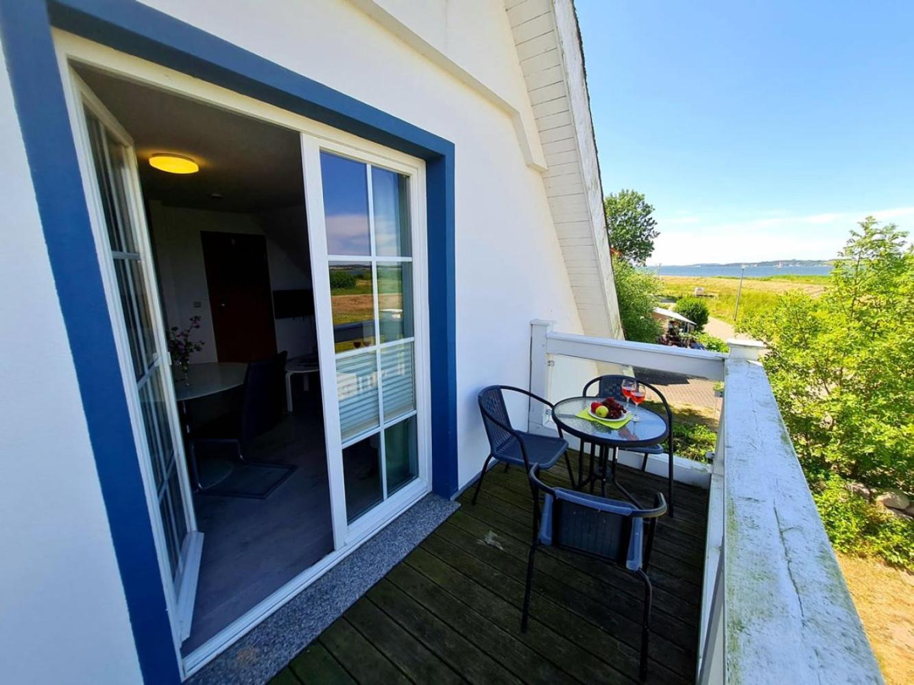 Boddenhus Apartment *